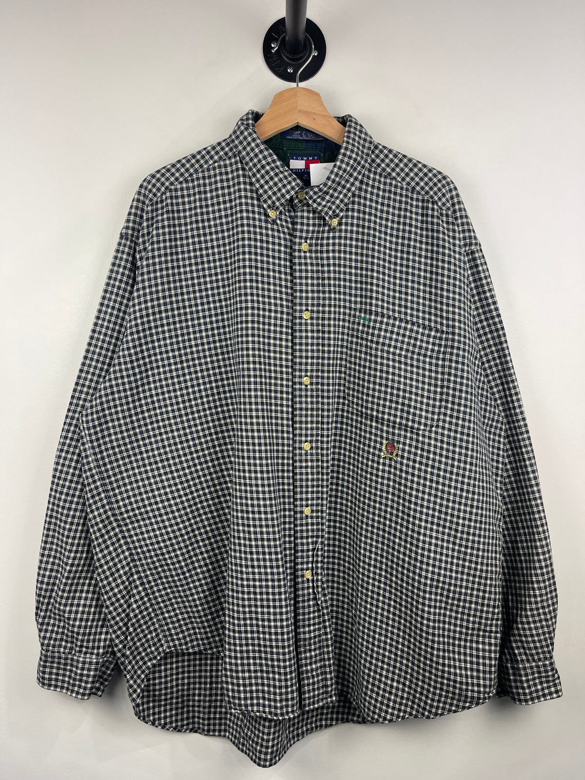 Vintage 90s Tommy Hilfiger Crest Plaid Black & White Flannel Long Sleeve Shirt