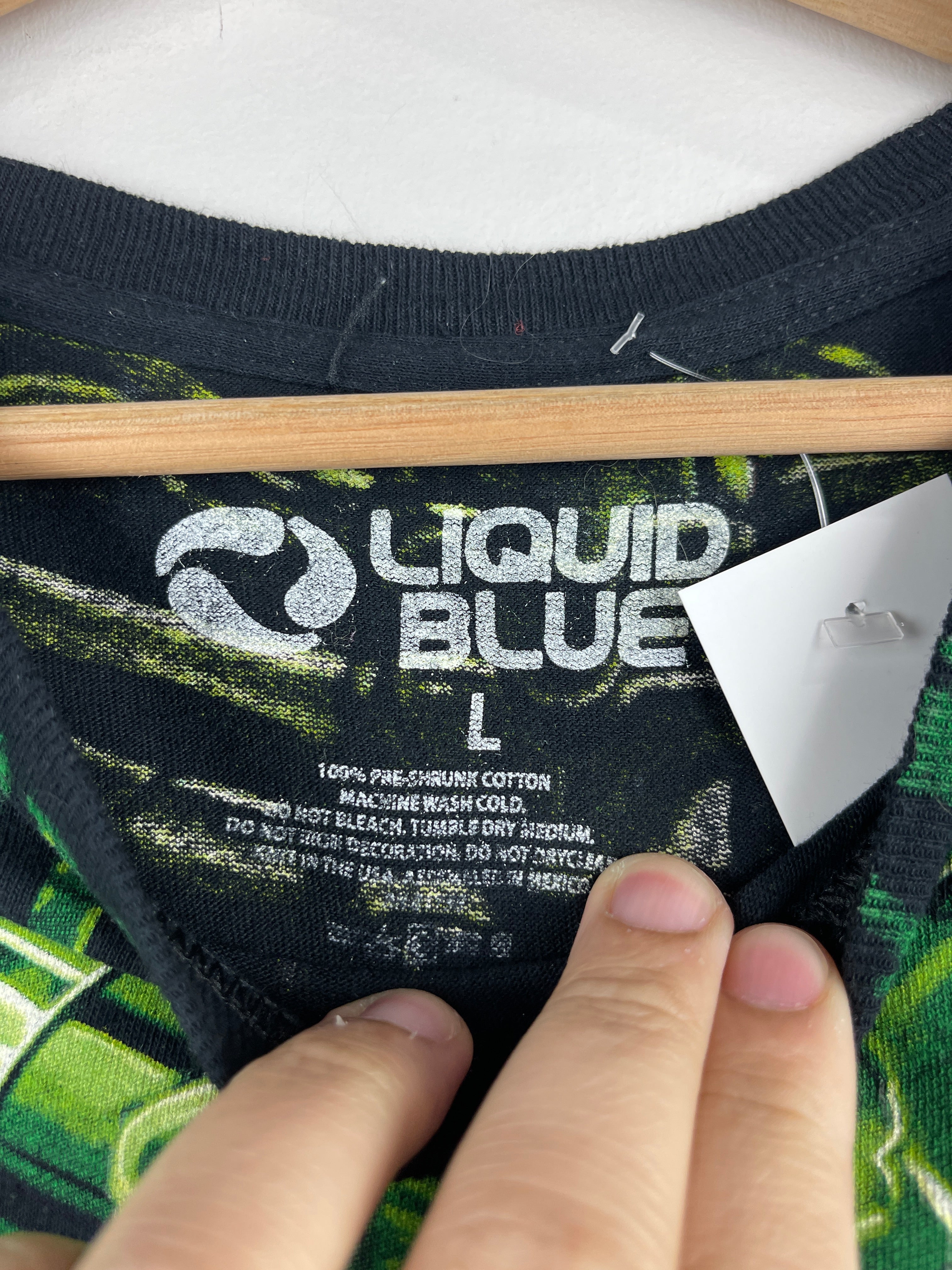Vintage Liquid Blue Skull Black Tee
