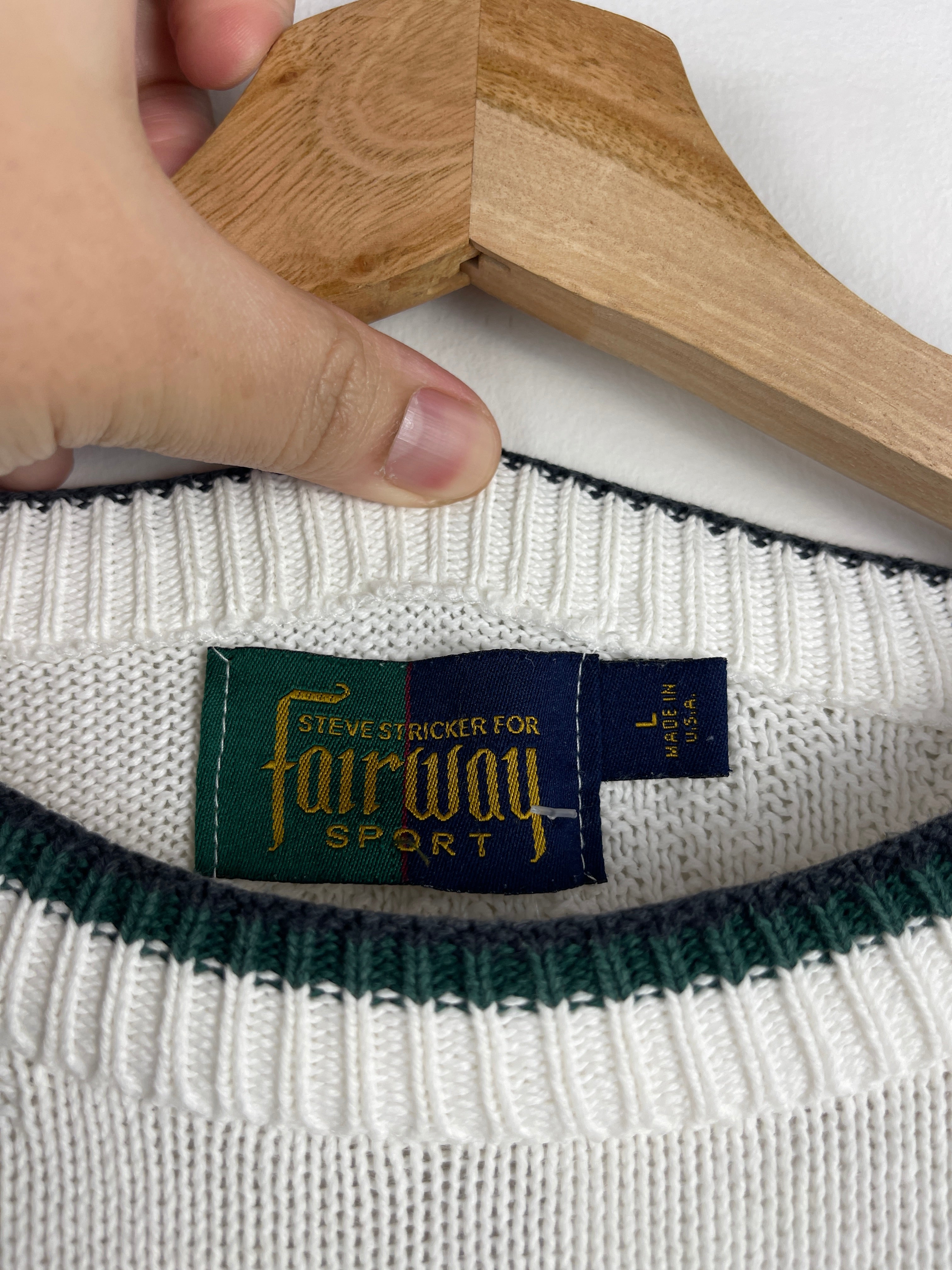 Vintage Fairway Sport Golf Player Embroidered White Knit Sweater