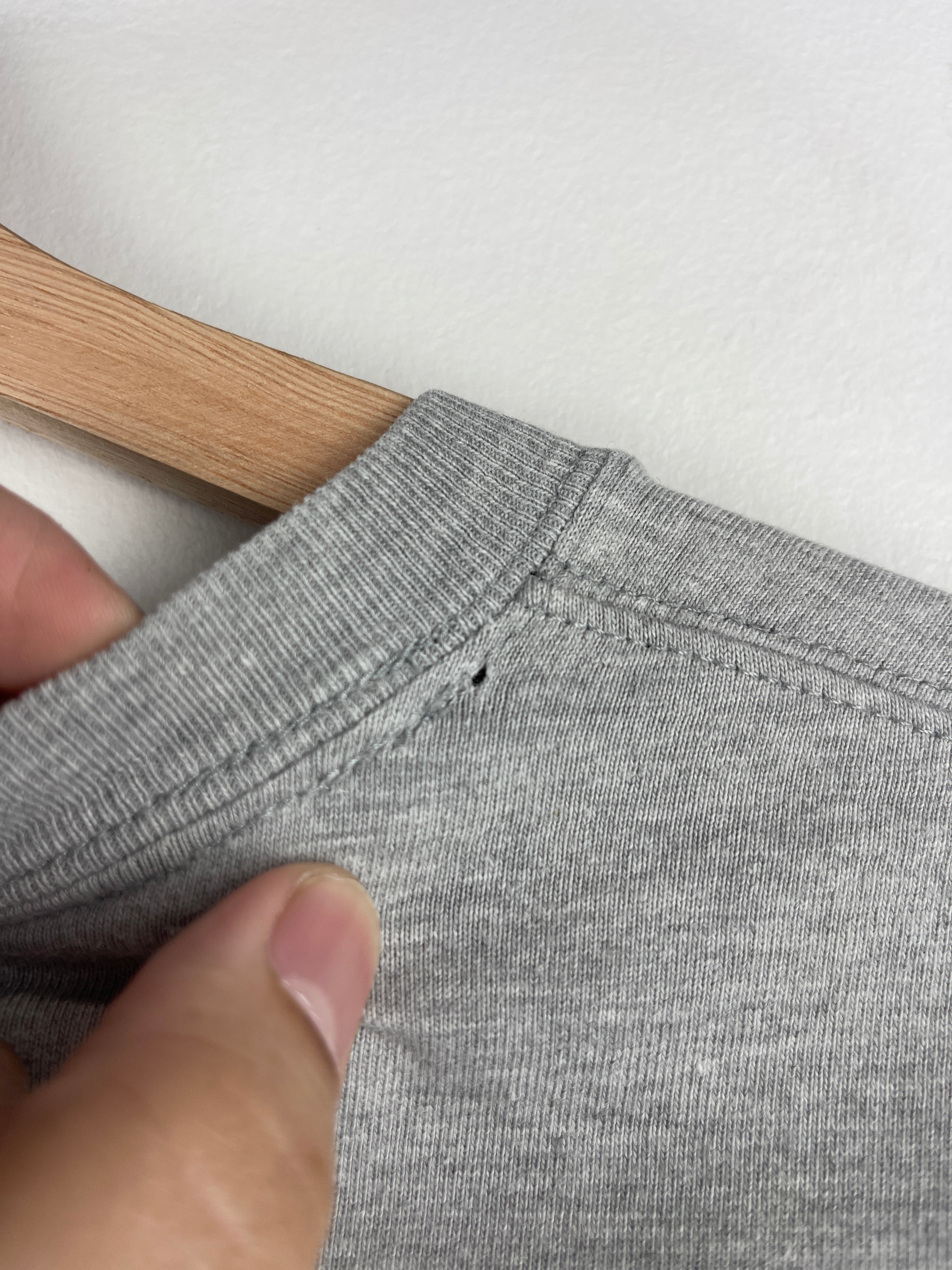 Vintage Abercrombie & Fitch 08 Grey Tee