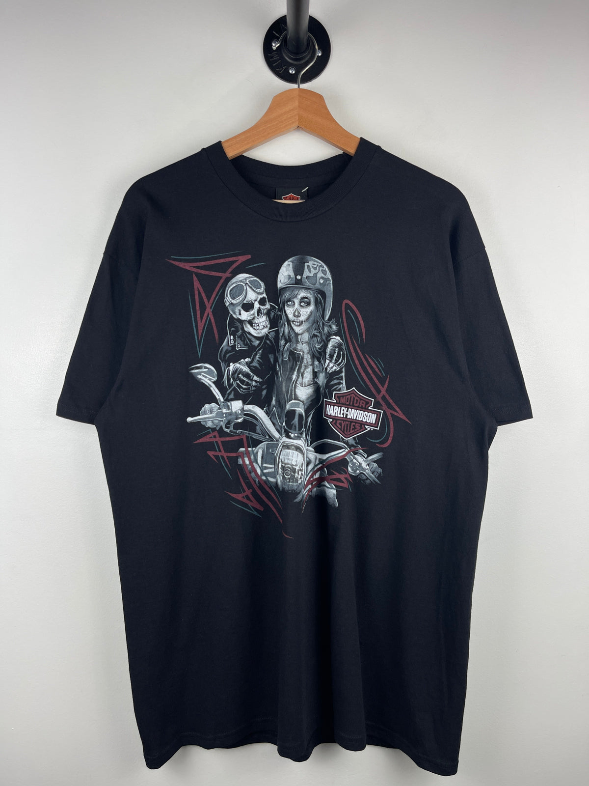 Vintage Harley Davidson Skull & Girl Tribal Black Tee