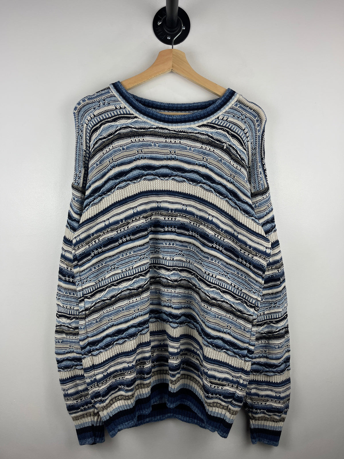 Vintage Jantzen 3D Knit Blue & White Sweater