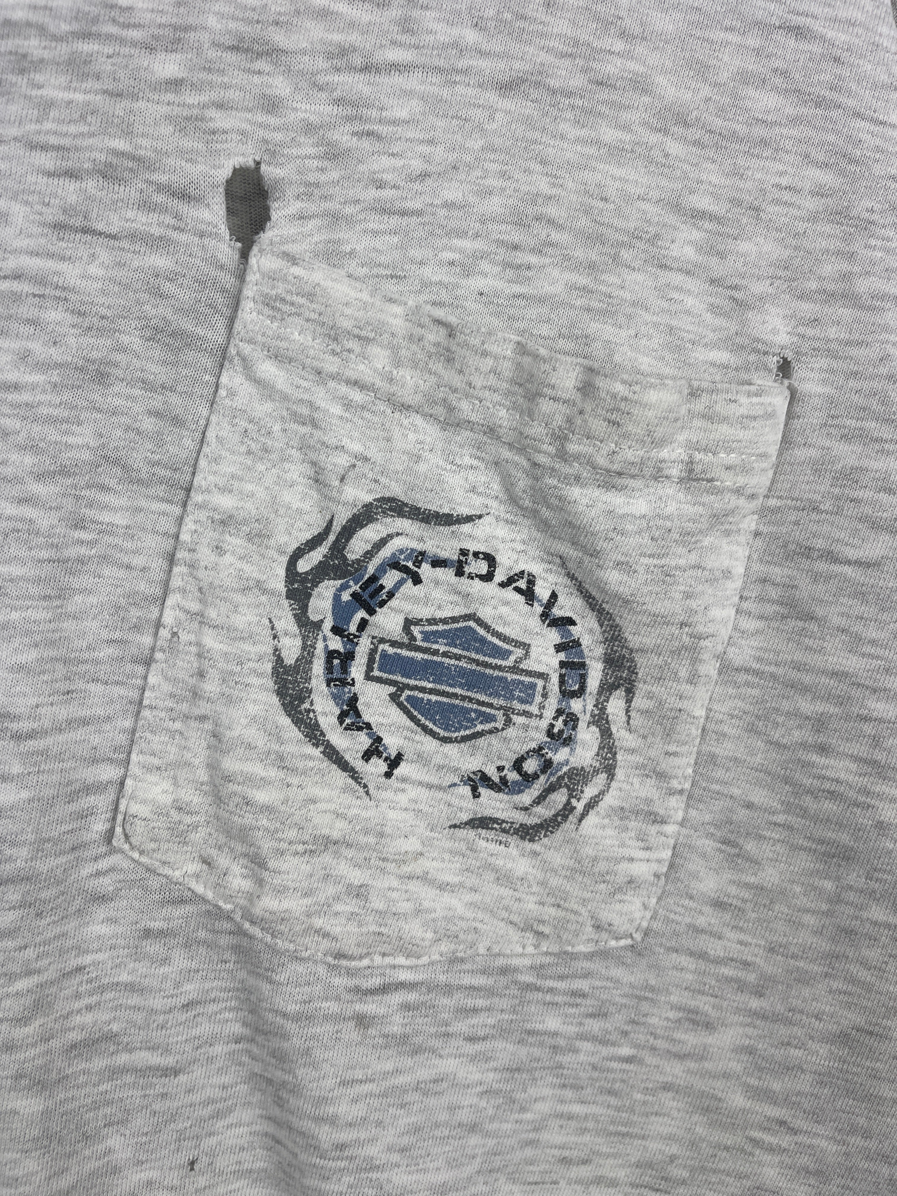 Vintage Harley Davidson Bellemont Arizona Thrashed Grey Pocket Tee