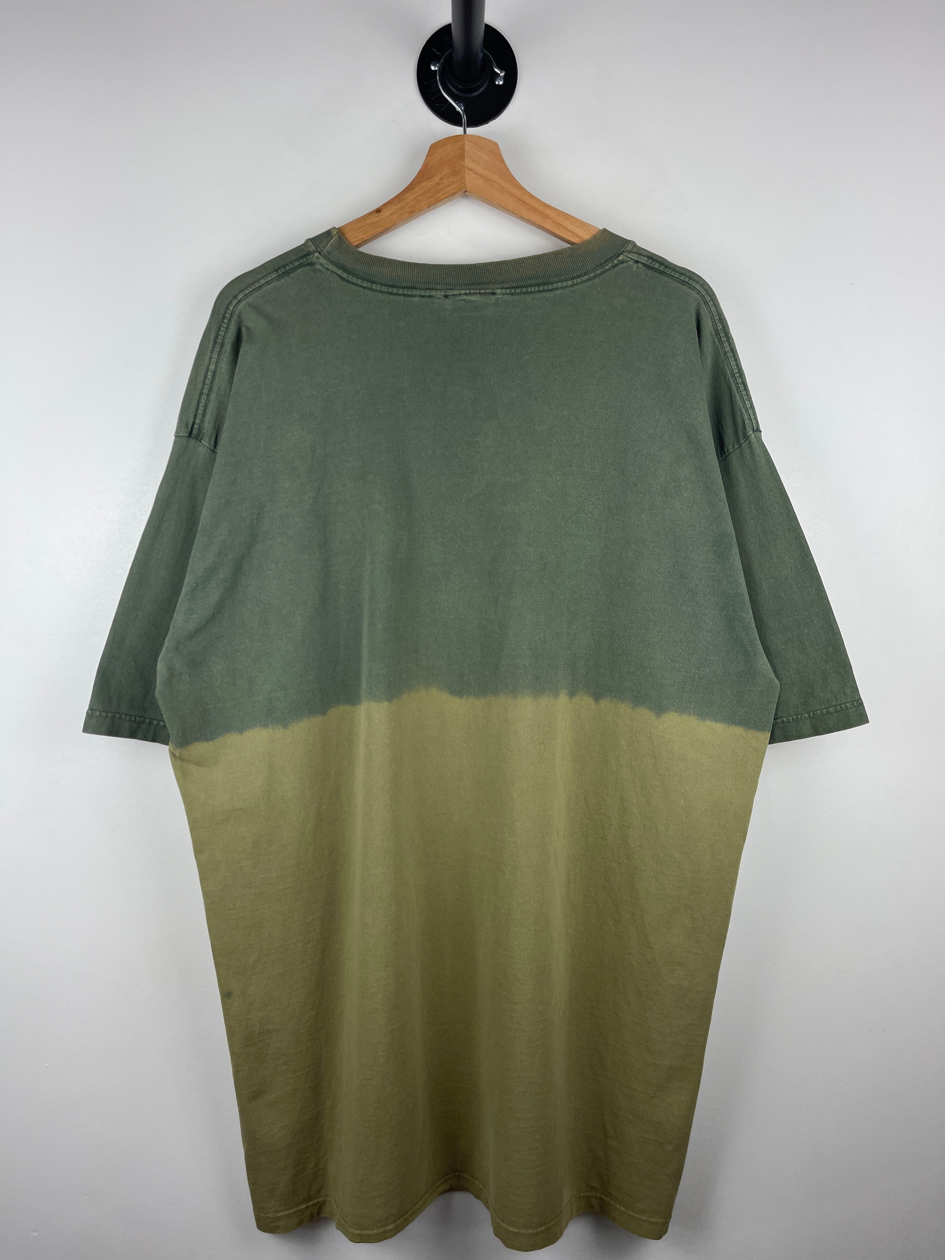 Vintage 90s Wolf Wilderness Gradient Green Faded Tee