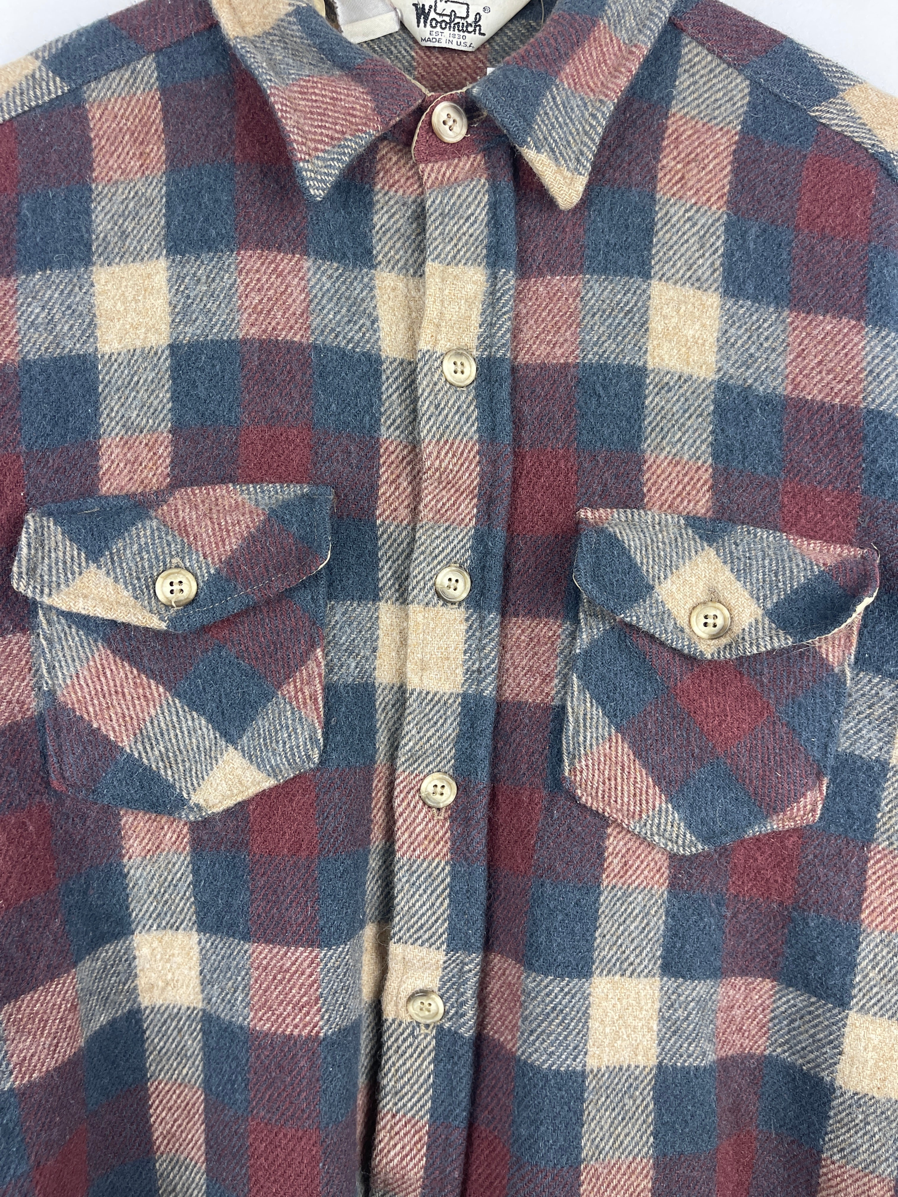Vintage 90s Woolrich Plaid Navy & Red Wool Button Up Flannel Long Sleeve Shirt
