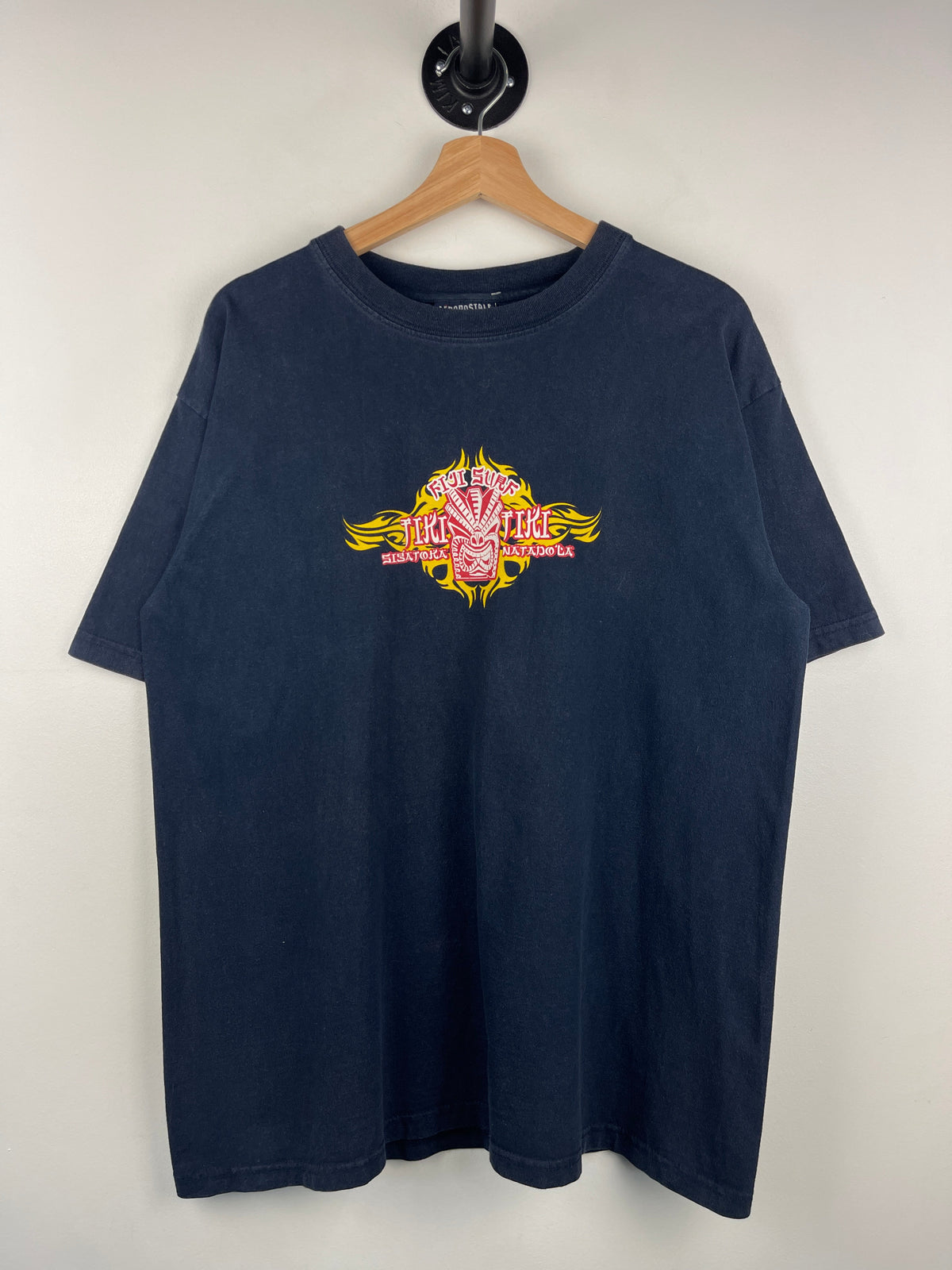 Vintage Aeropostale Tiki Fiji Surf Tribal Logo Navy Tee