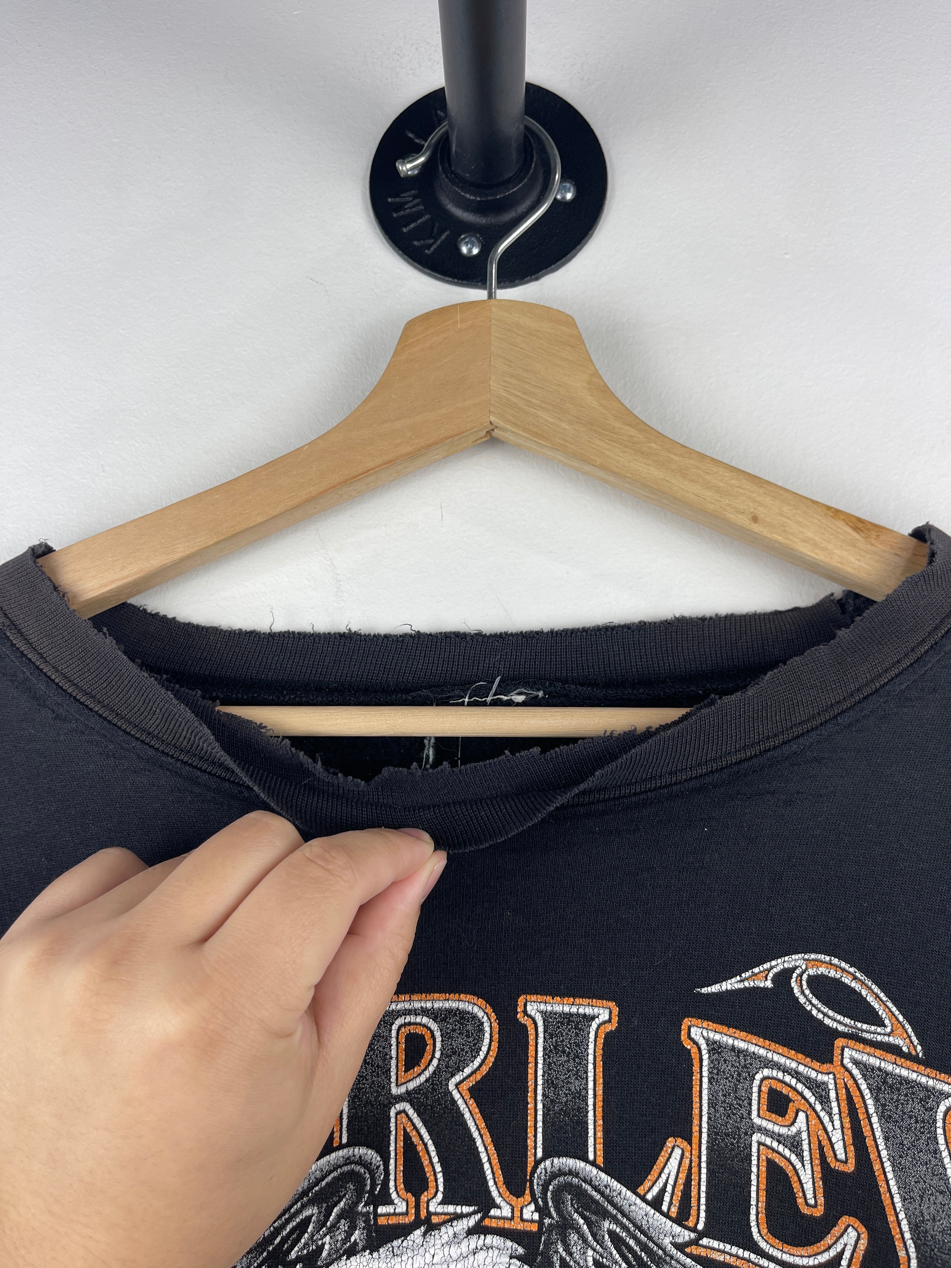 Vintage Harley Davidson Eagle Milwaukee Thrashed Black Crewneck