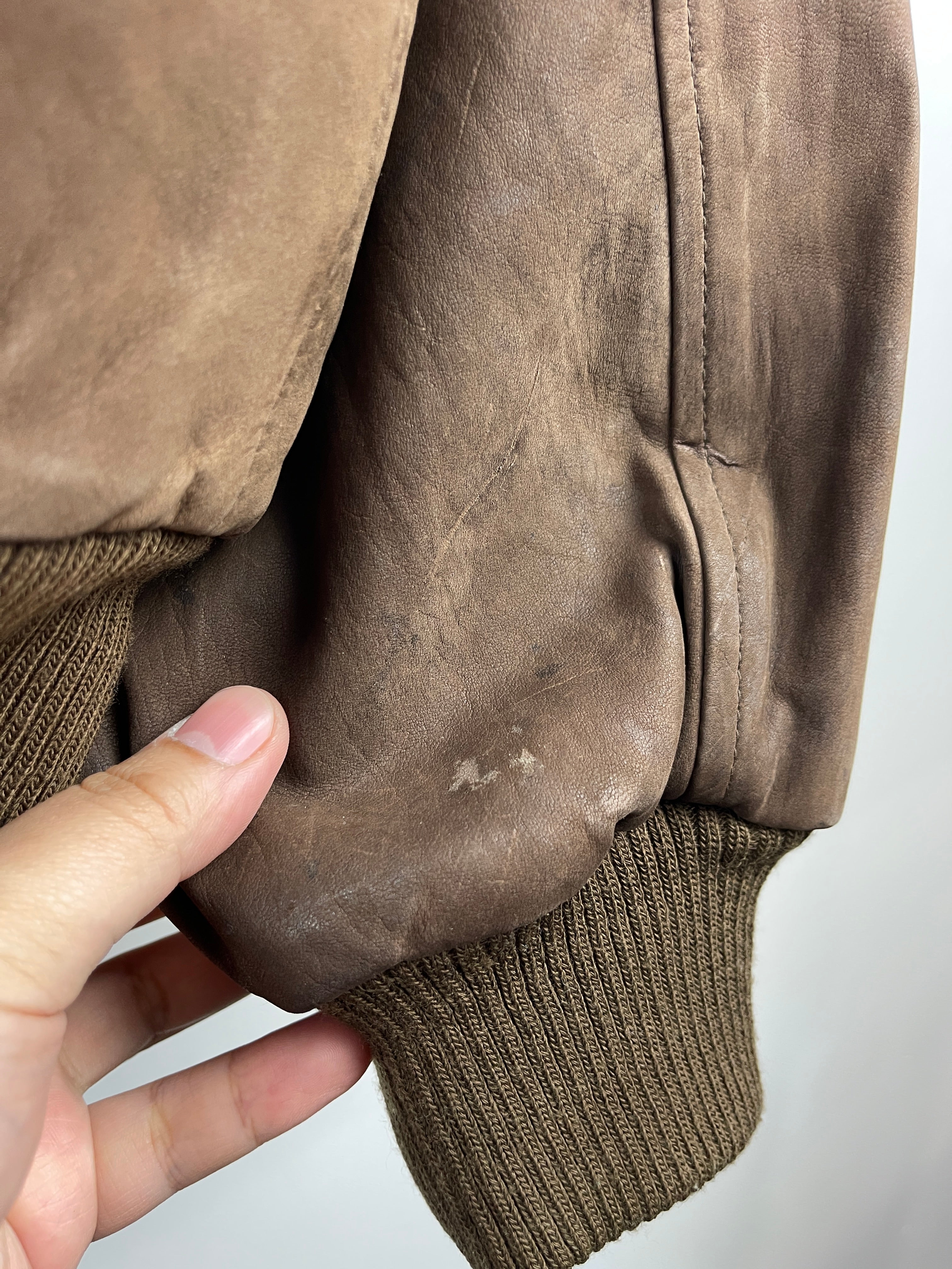 Vintage 90s Wilsons Adventure Bound Brown Leather Bomber Jacket