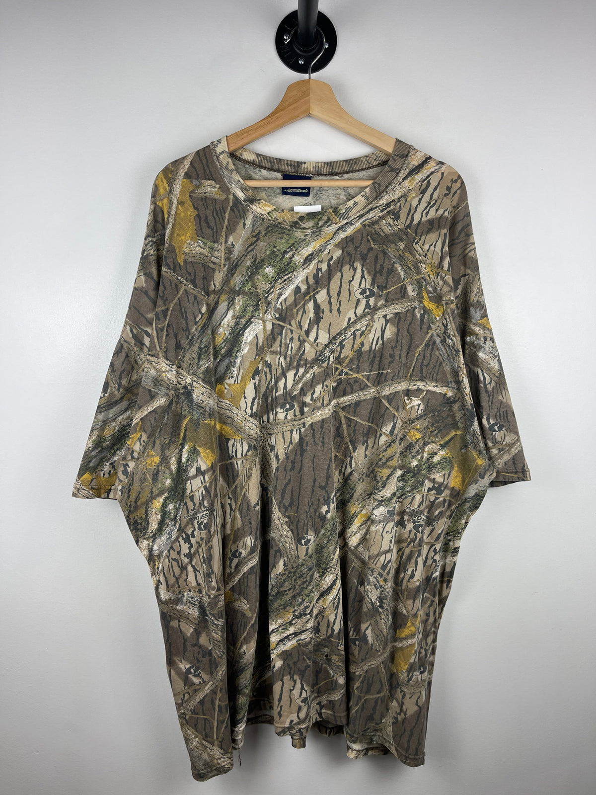 Vintage 90s Shadow Branch Real Tree Camo Tee