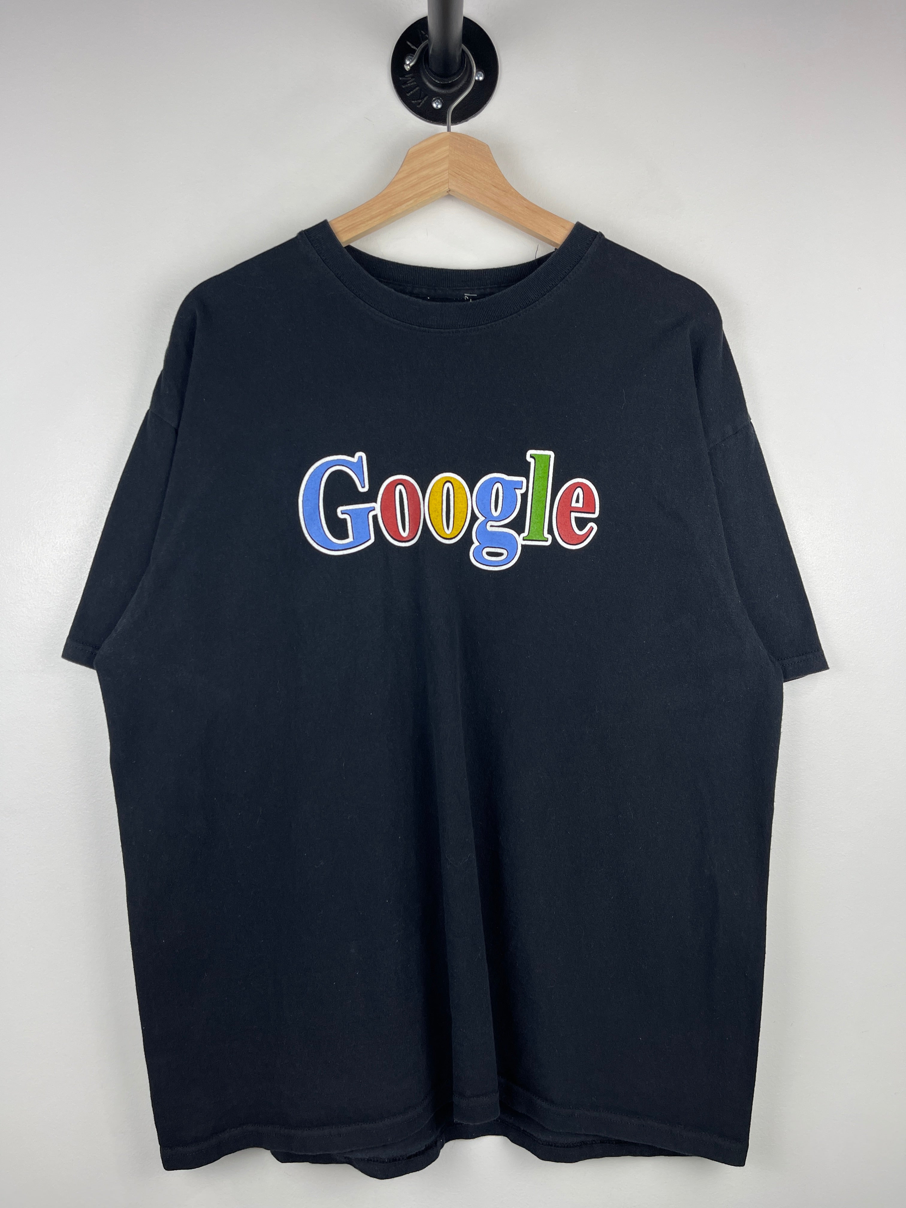 Vintage Google I Don't Need Google My Wife Knows Everything Comedy Black Tee