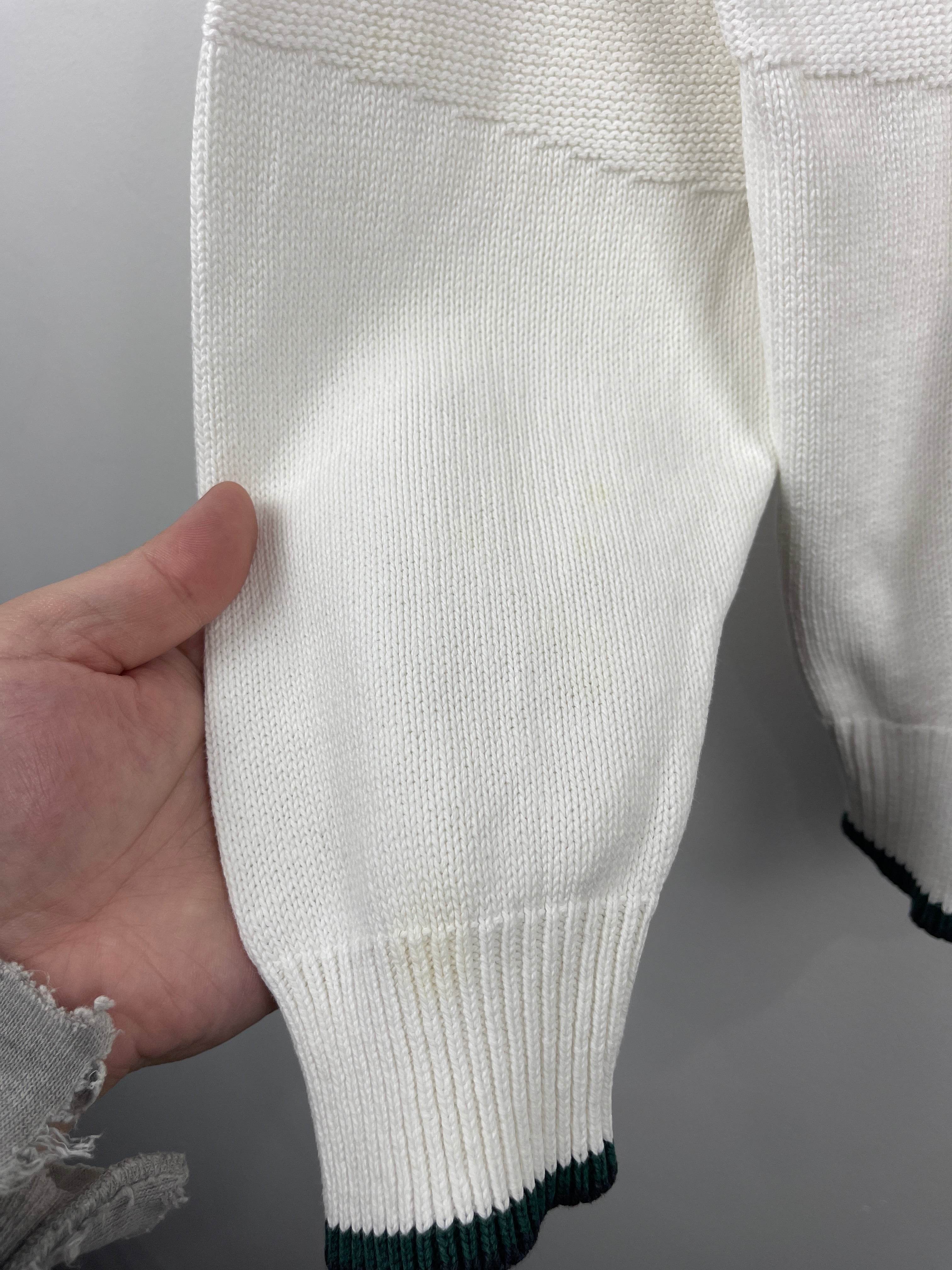 Vintage Fairway Sport Golf Player Embroidered White Knit Sweater