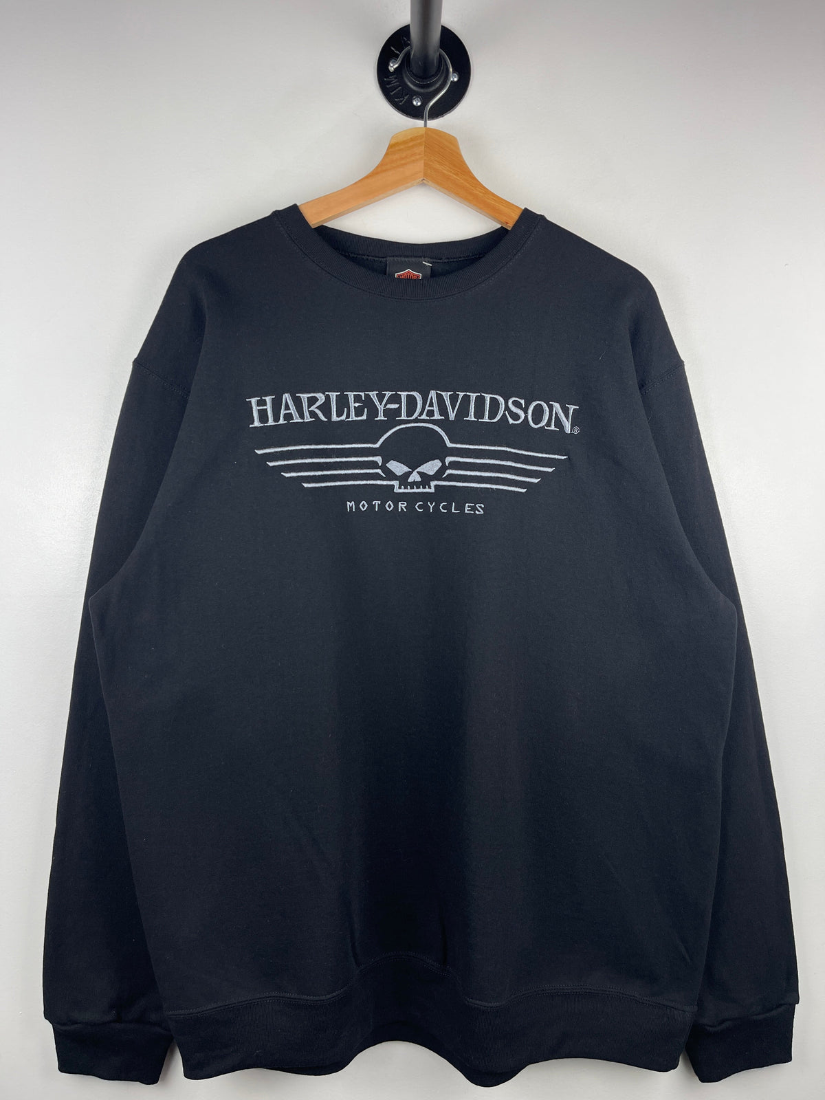 Vintage Harley Davidson Motorcycles Skull Embroidered Black Crewneck