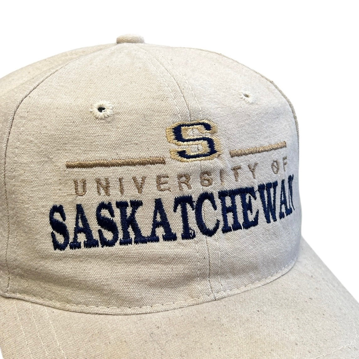 Vintage 90s University Of Saskatchewan Beige Leather Strapback Hat