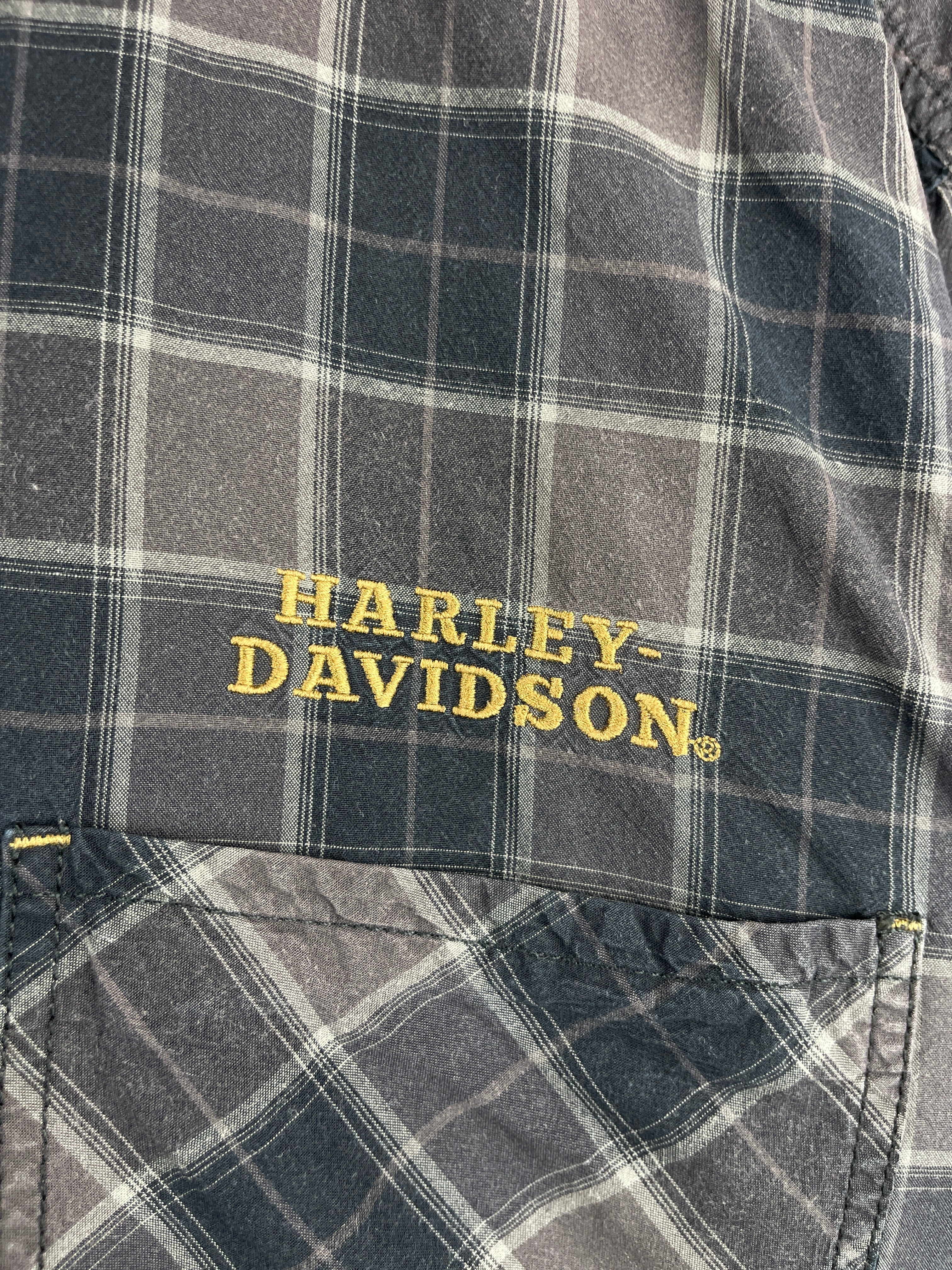 Vintage Harley Davidson Plaid Black & Grey Short Sleeve Button Up Shirt