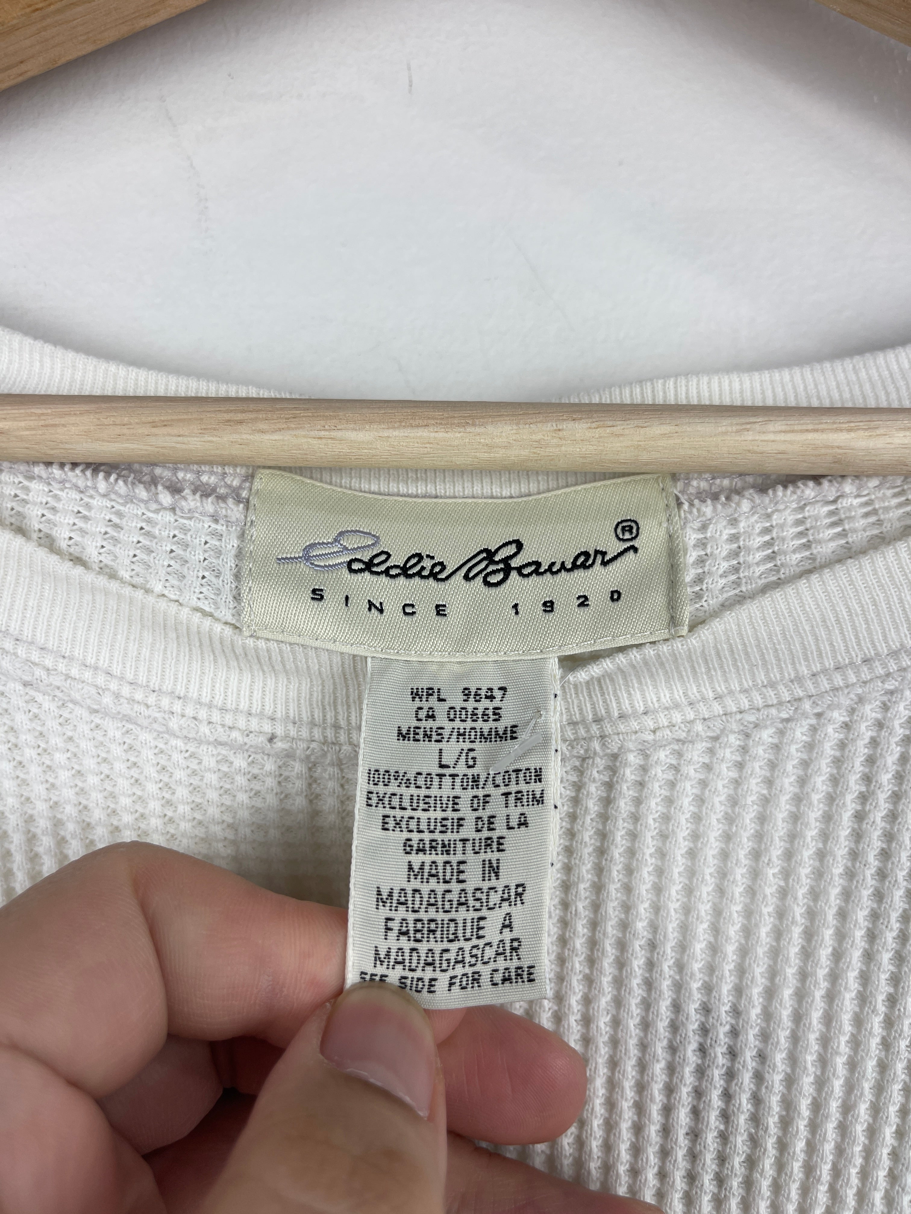Vintage Eddie Bauer White Thermal Long Sleeve
