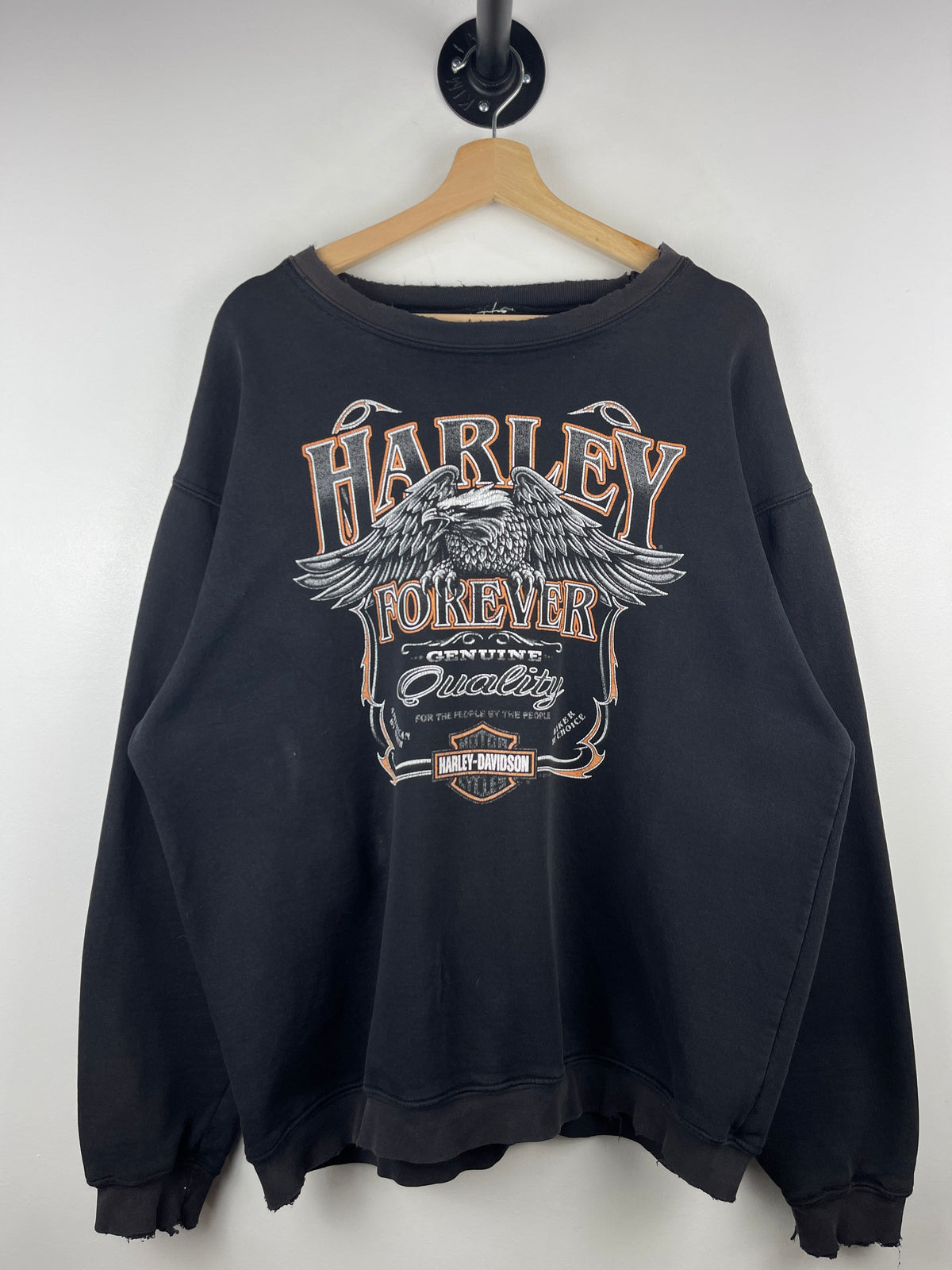 Vintage Harley Davidson Eagle Milwaukee Thrashed Black Crewneck