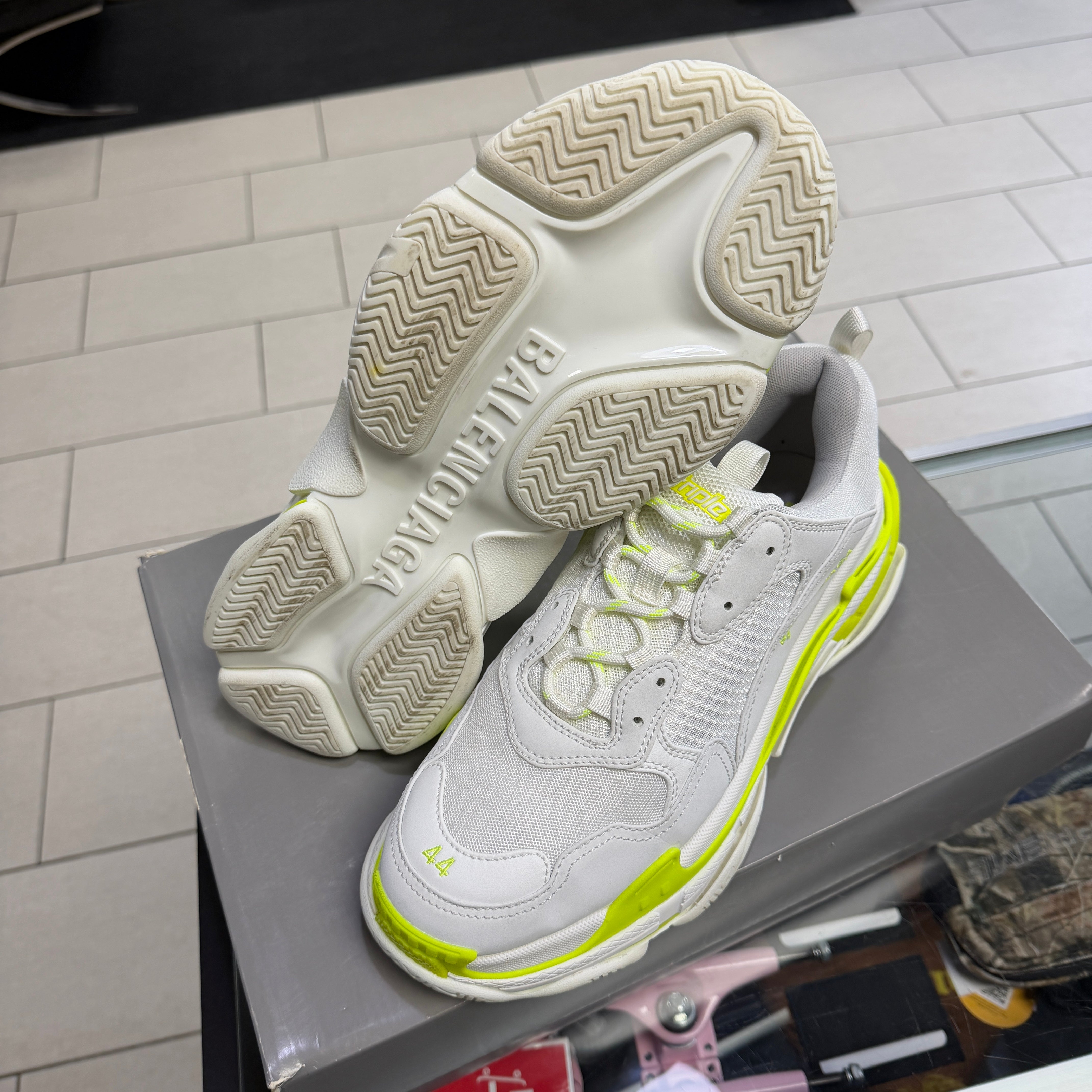 Balenciaga Triple S Fluo Yellow White