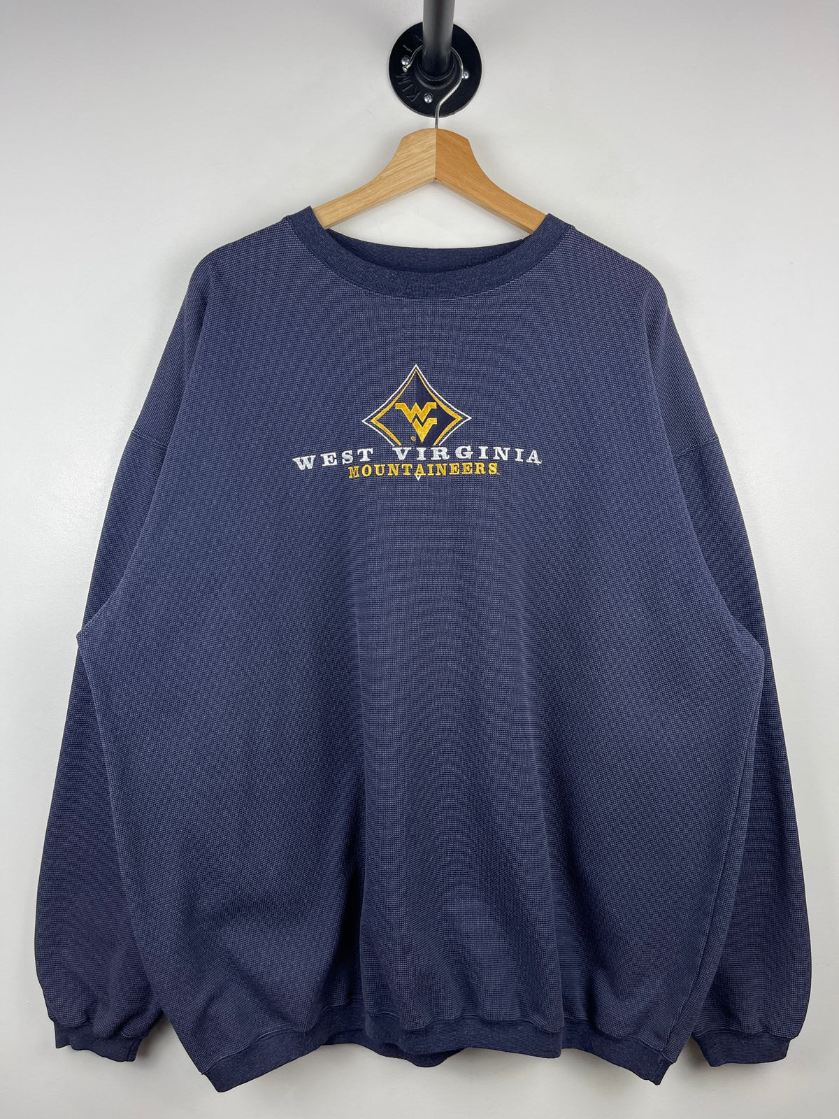 Vintage 90s West Virginia Mountaineers Embroidered Navy Crewneck