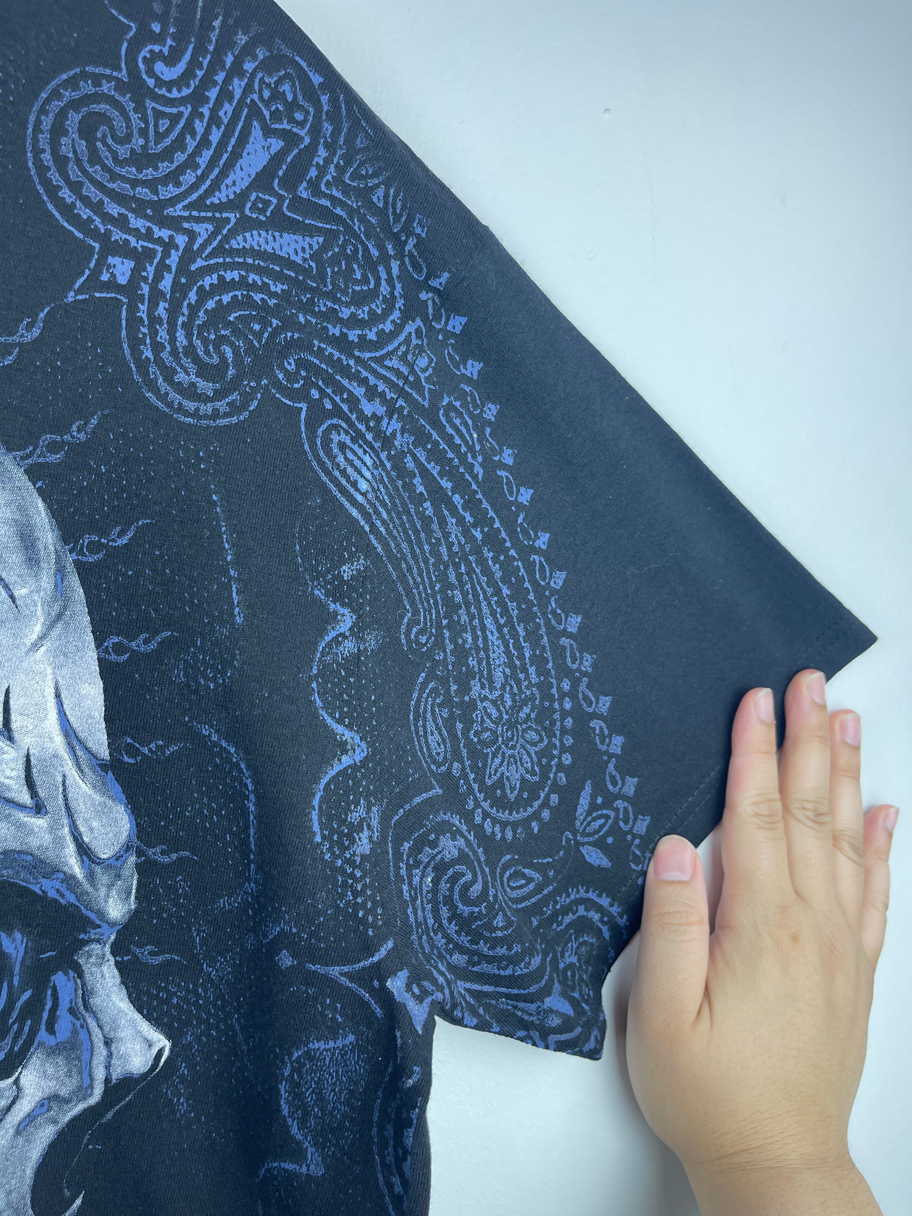 Vintage Harley Davidson Skull Paisley All Over Print Black Tee