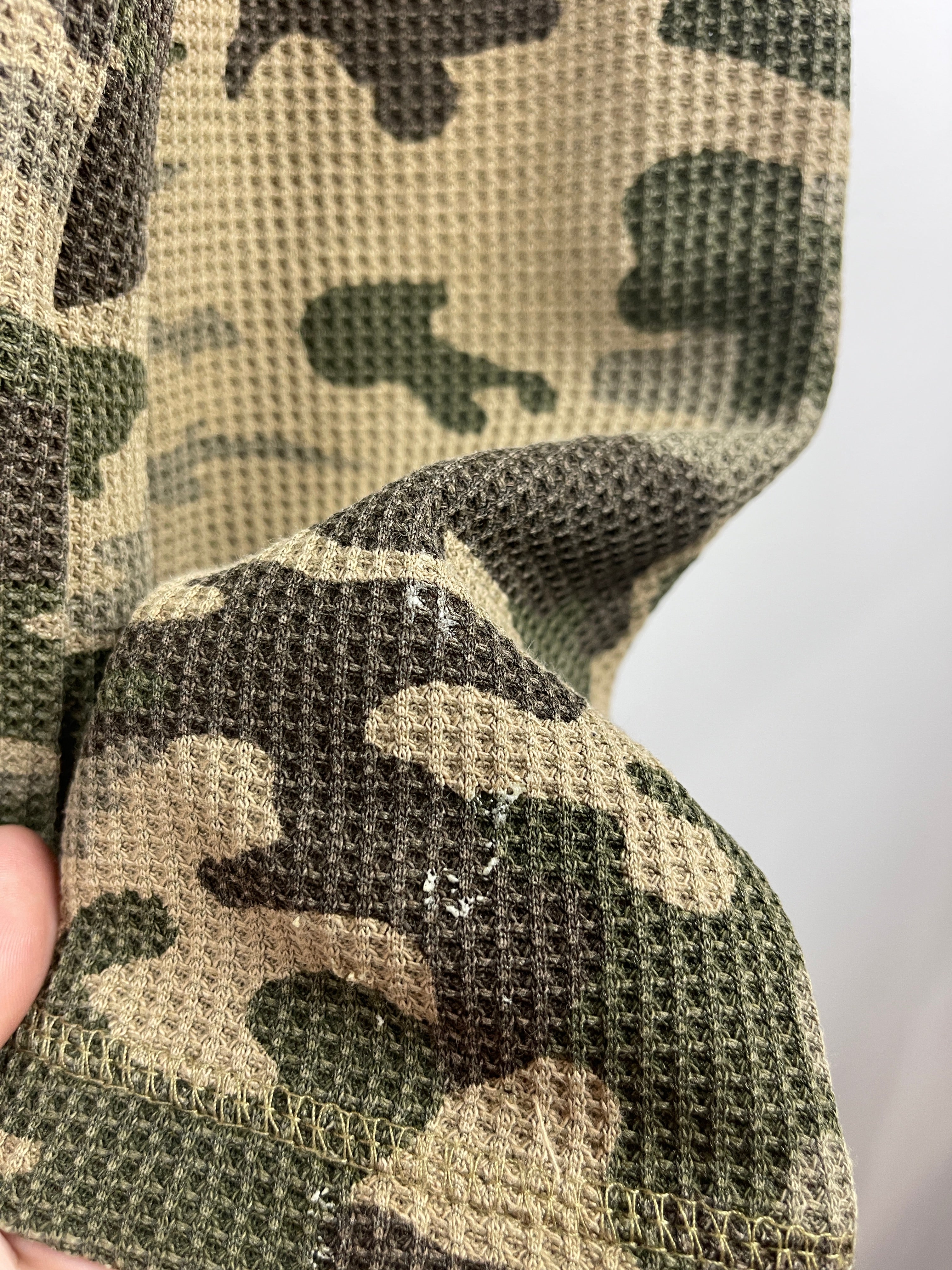 Vintage 90s Woodland Camo Thermal Henley Long Sleeve