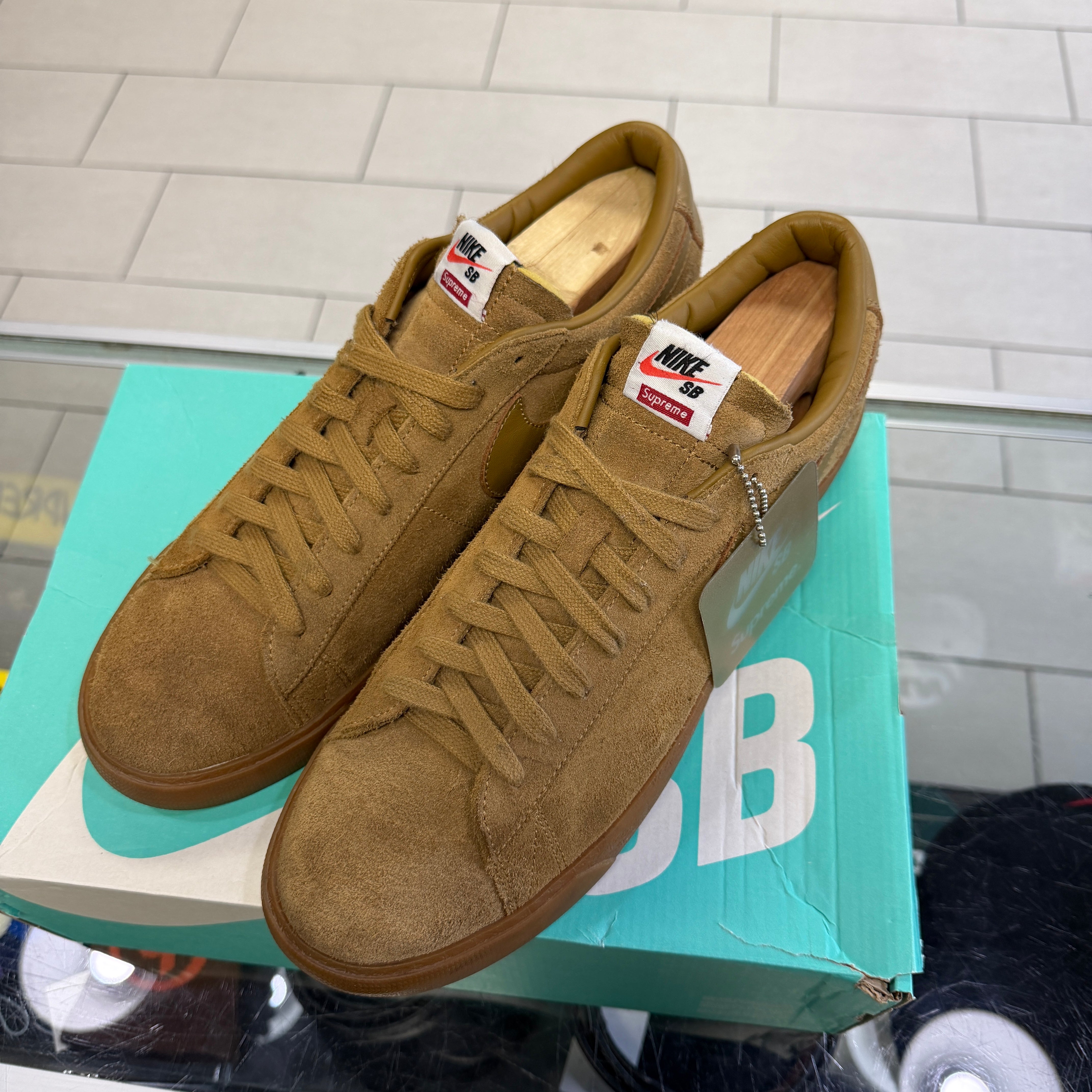 Nike X Supreme SB Blazer Low GT Golden Beige 2016