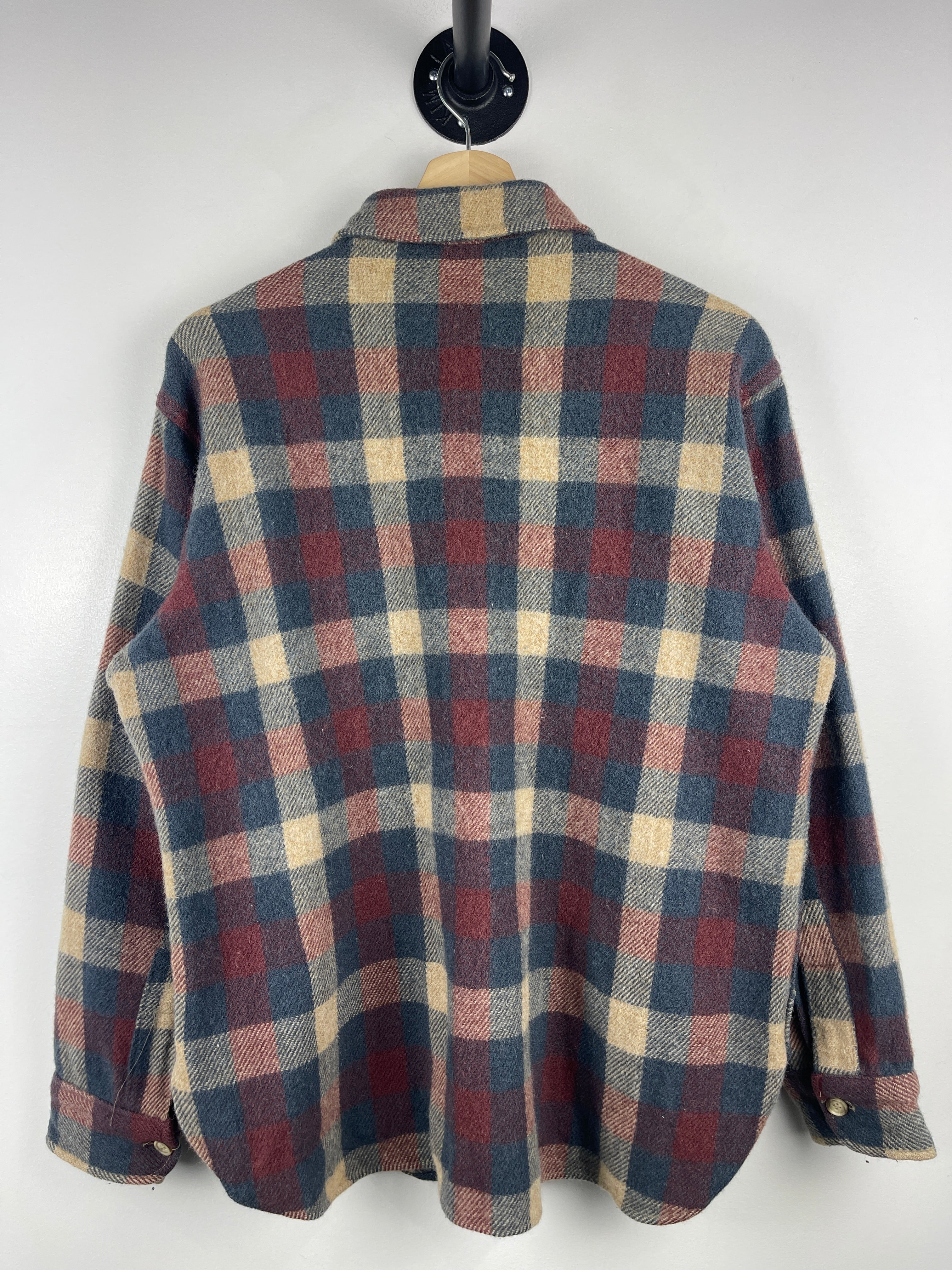 Vintage 90s Woolrich Plaid Navy & Red Wool Button Up Flannel Long Sleeve Shirt
