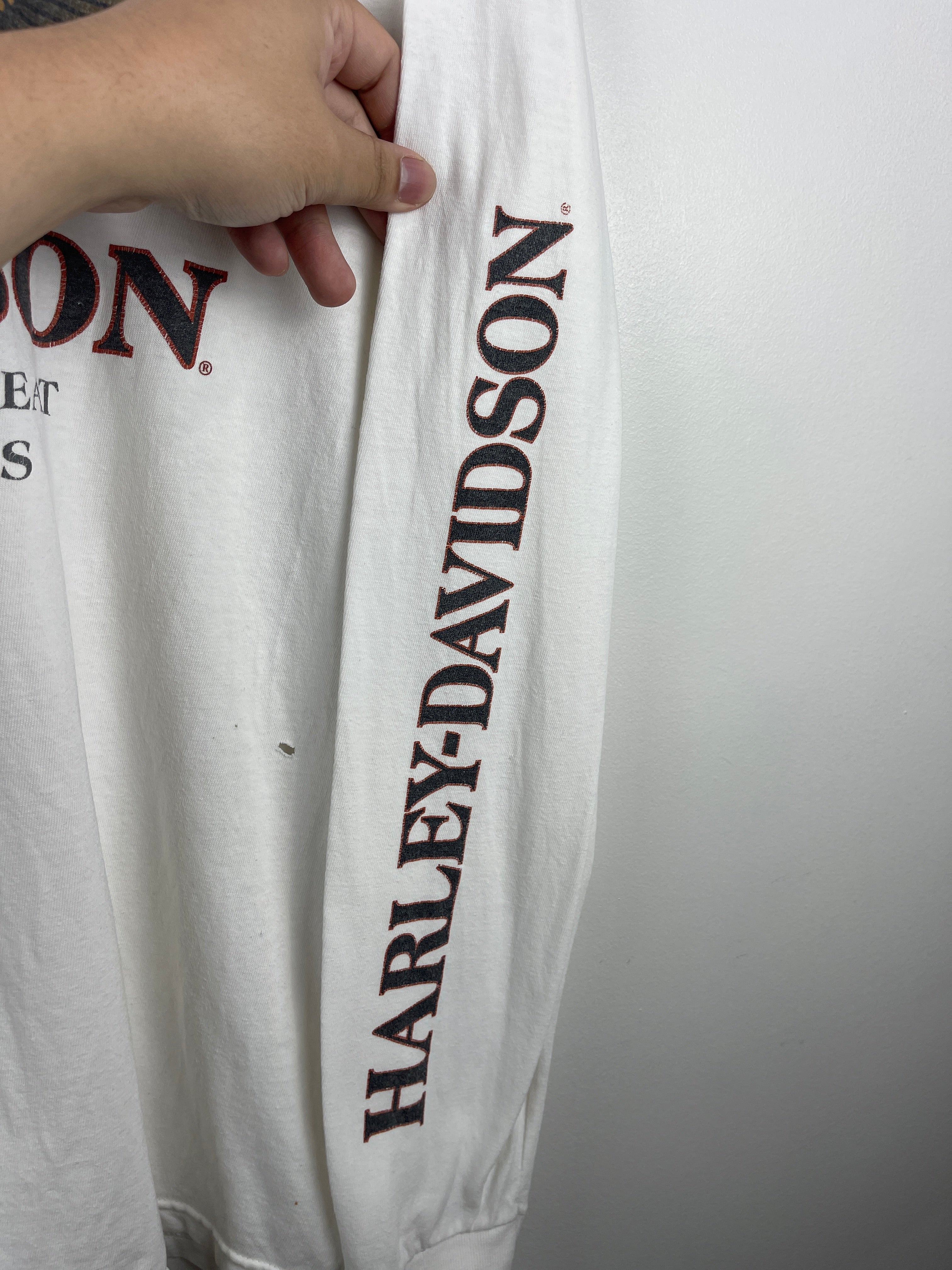 Vintage Harley Davidson Green Bay Wisconsin Thrashed White Long Sleeve